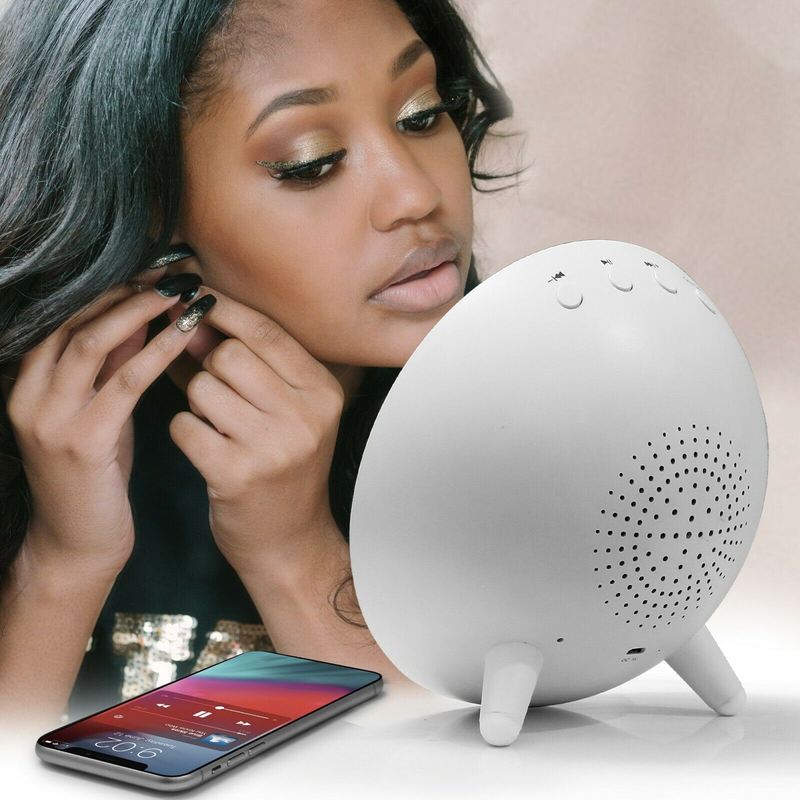 Aduro U-Reflect Touch LED Girls Vanity Mirror with Bluetooth Speaker Alexa