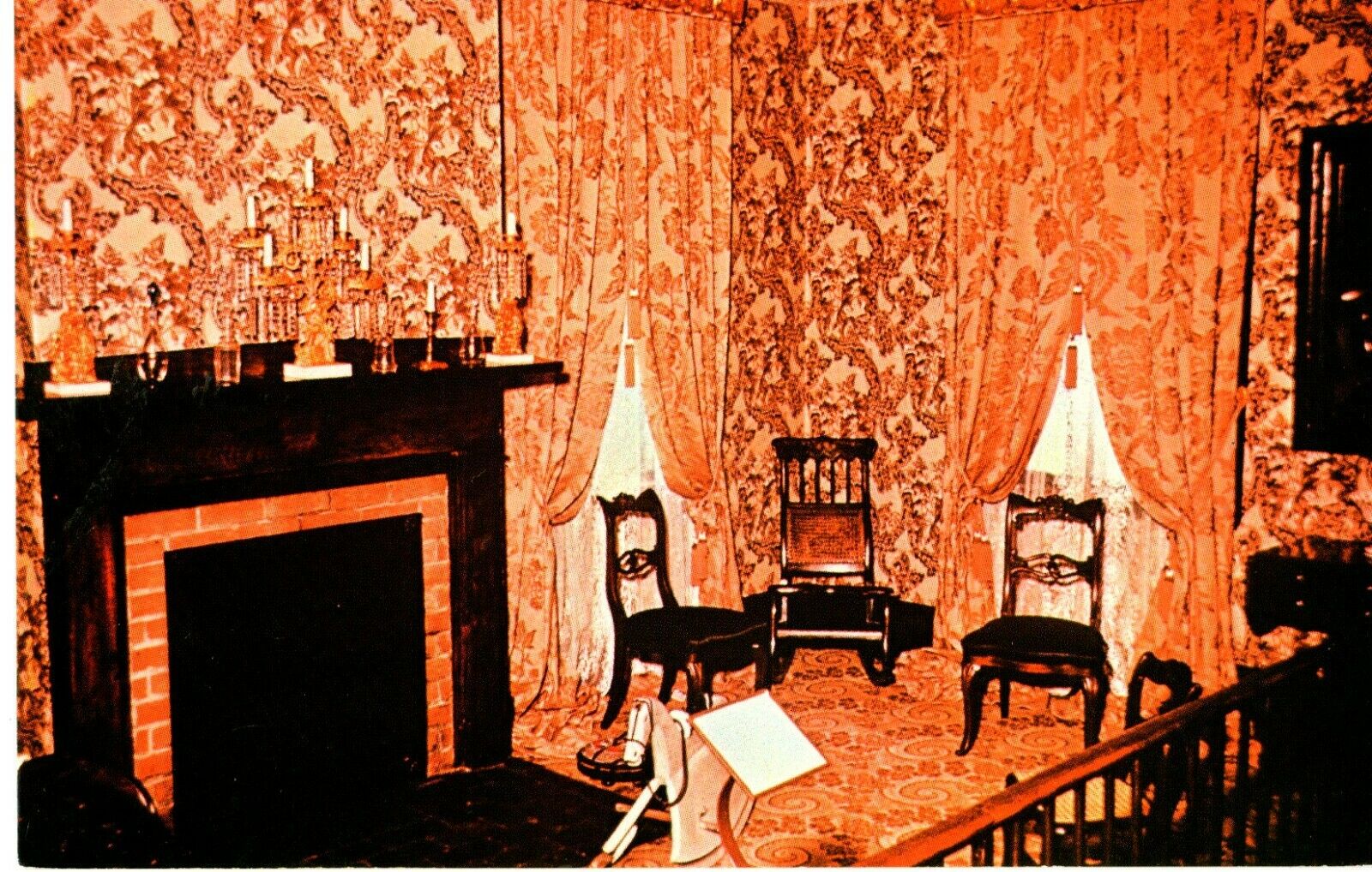 Sitting Room, Abe Lincoln's Home, Springfield, IL Postcard